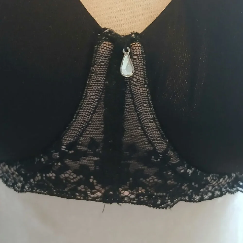 NWOT‎ Torrid Lacey 40DDD black bra padded